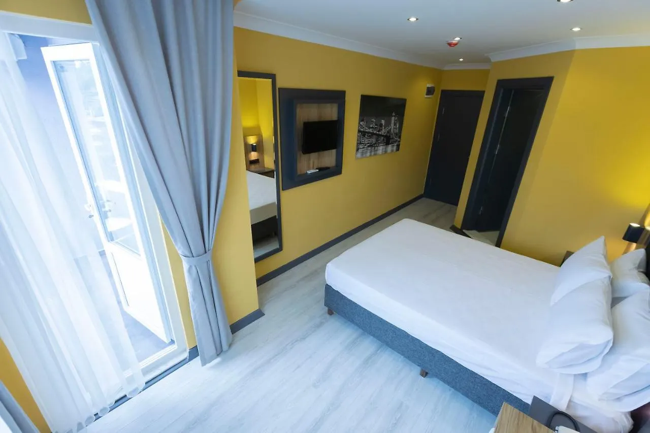 Roy Otel Akcay Turecko