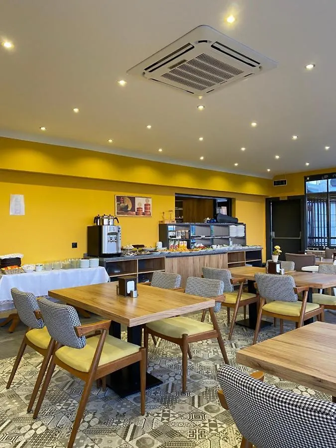 Hotel Roy Otel Akcay